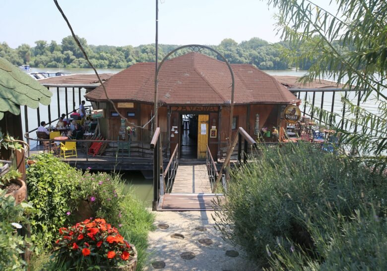 Savana Cafe on Danube Belgrade