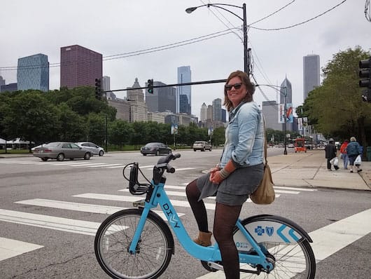 Sanne on Divvy bike