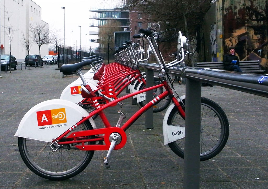 ‘Velo Antwerpen’ bike rent (by jelm6)