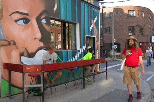 Sidewalk bar Toronto