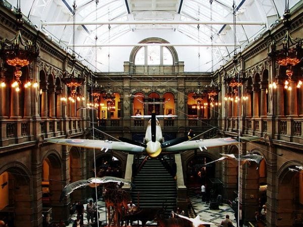 Kelvingrove Art Gallery and Museum - by Stuart Crawford