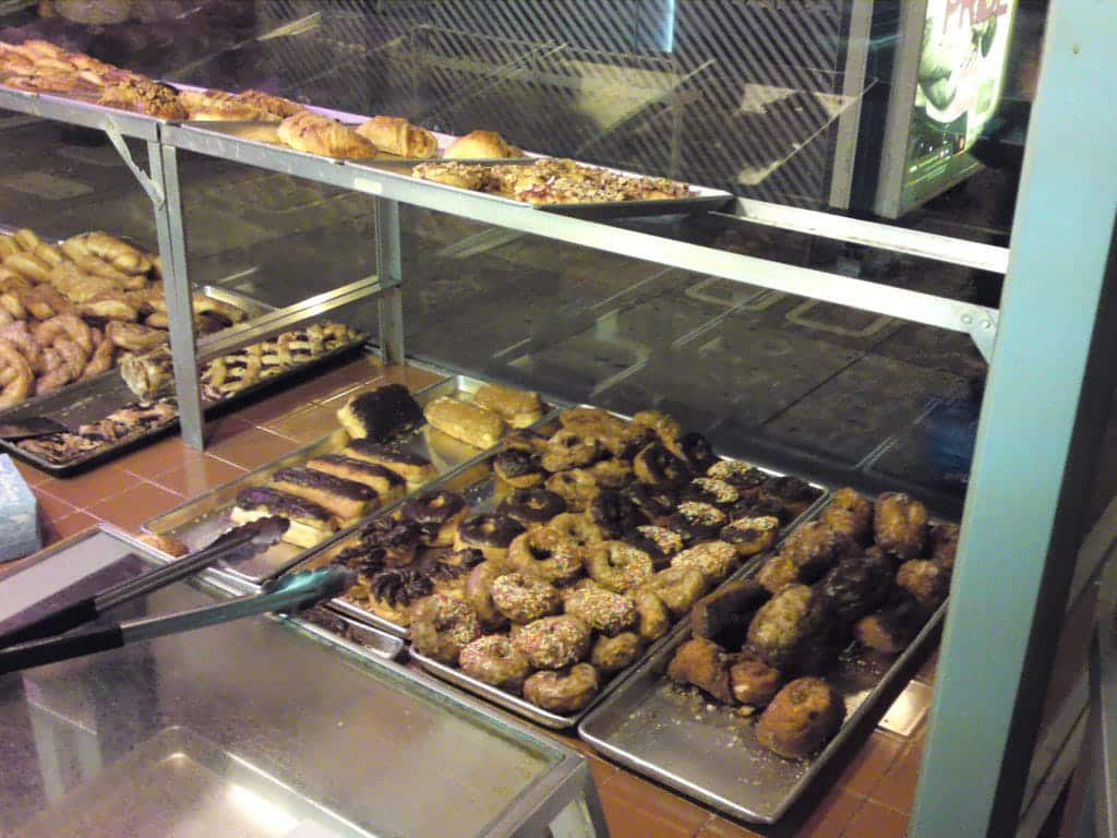 Late Night Donuts at Bob's - by Karl Baron (flickr.com)