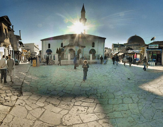 Skopje Old Town - by Panoramas (flickr.com)