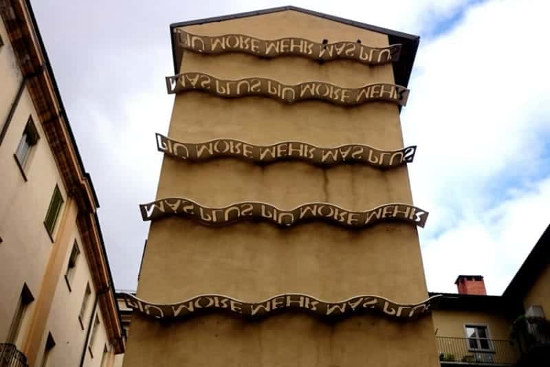 Waves of wanting (by Mirko Corli)