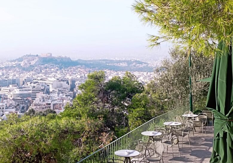 Prasini Tenta Athens