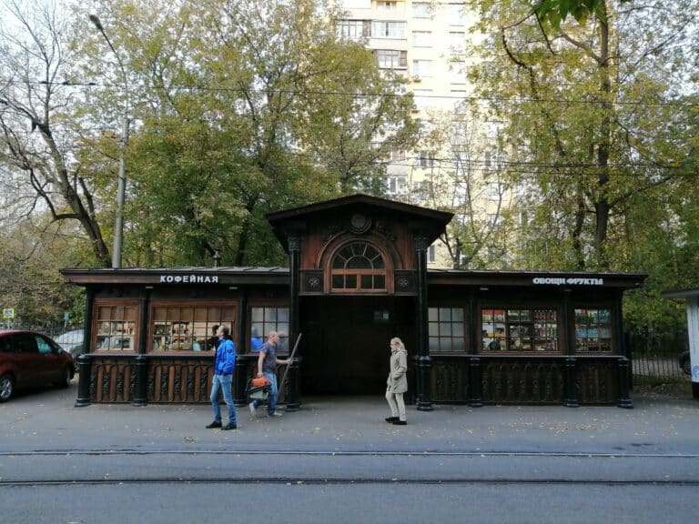 Discover 134 local hidden gems in Moscow