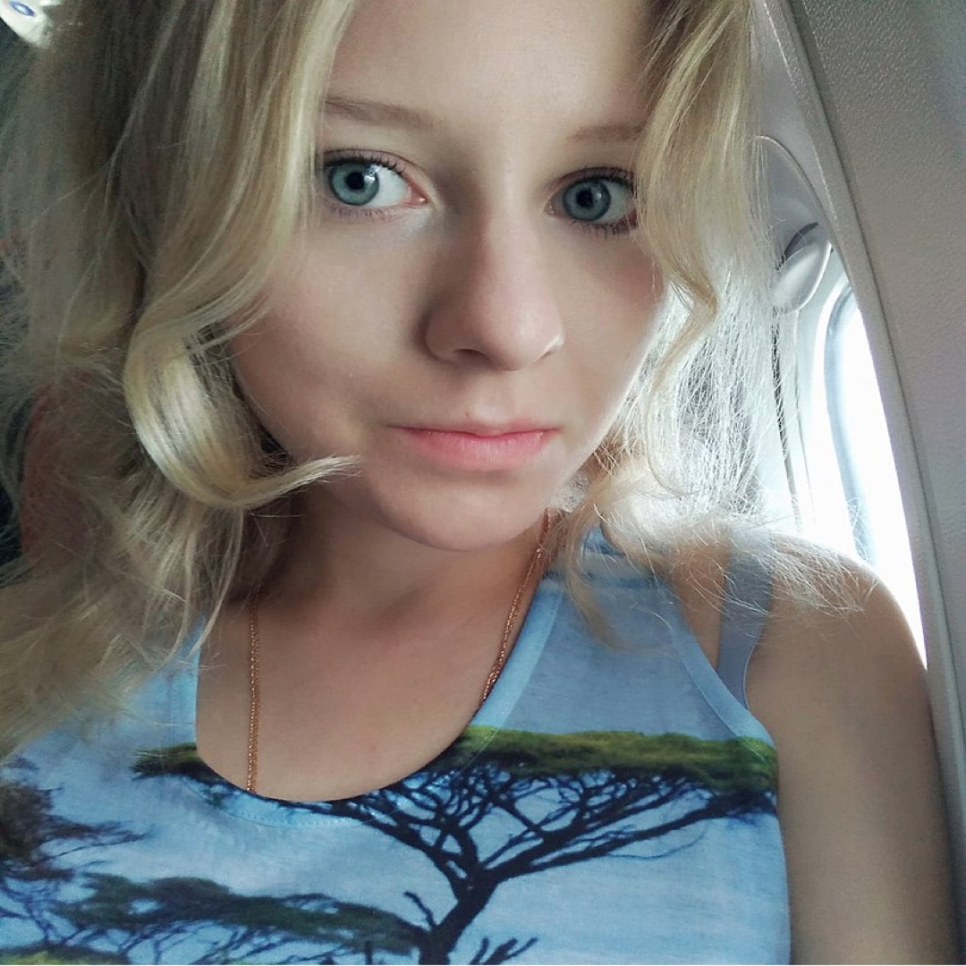 最終値下げ　elizaveta rakhmankulova 11747391 Irina Rakhmanova - Spotted by Locals