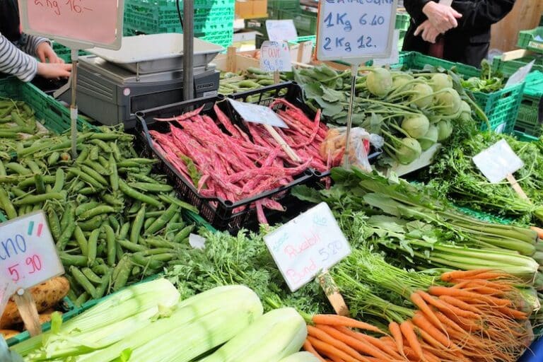 Helvetiaplatz Market Zurich