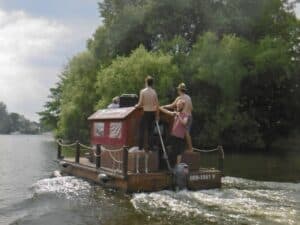 Huckleberry Floats Berlin