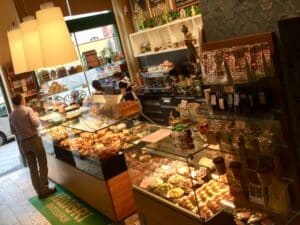 Iimori Patisserie Restaurant Frankfurt