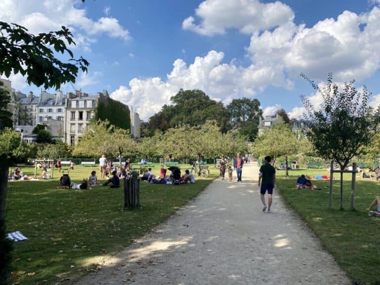 Jardin Catherine-Labouré Paris