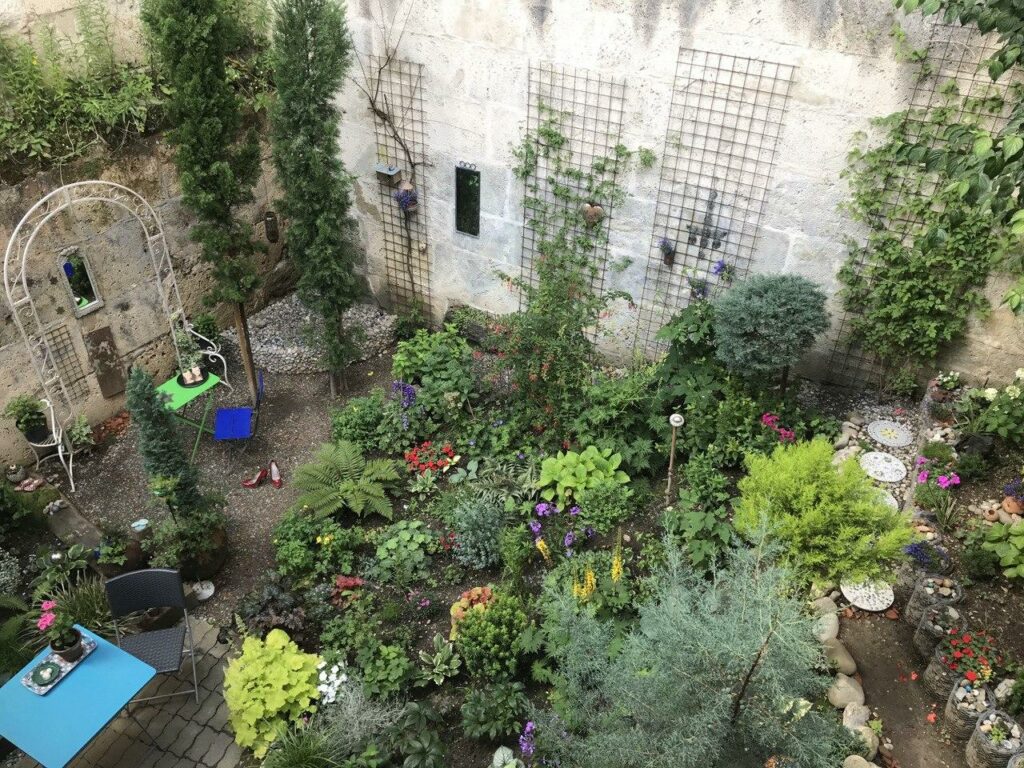 Magic Garden Bern