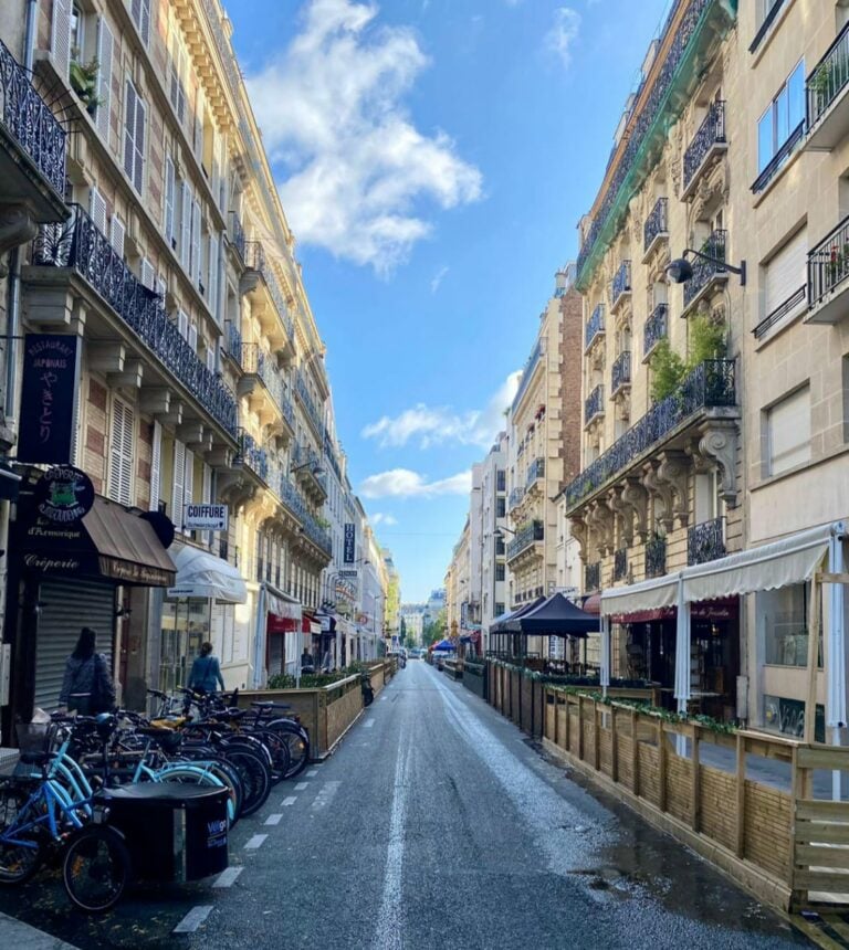 Rue du Montparnasse Paris