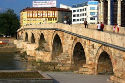 Skopje Stone Bridge - by Antti T. Nissinen (flickr.com)