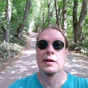 joonas_kesa2021-omakuva_cut-scaled